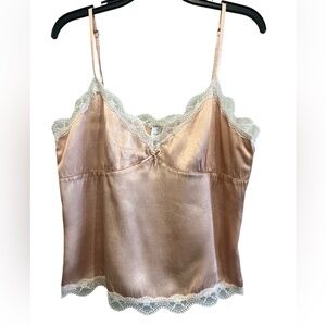 Old Navy Cami with Lace Trim in Blush Size Large